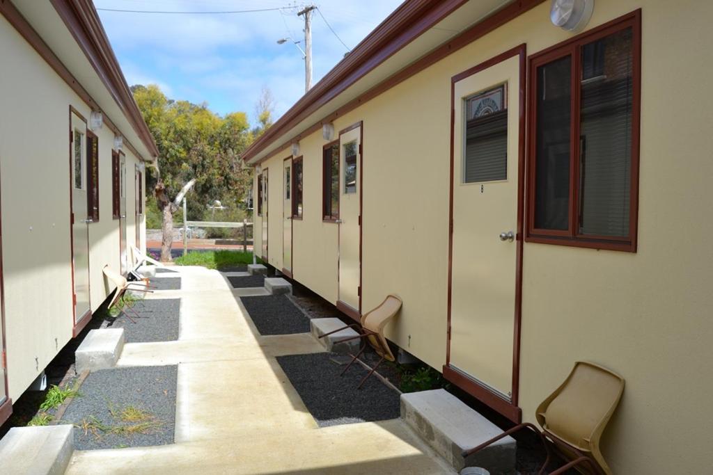 Exchange Hotel Greenbushes Exterior photo